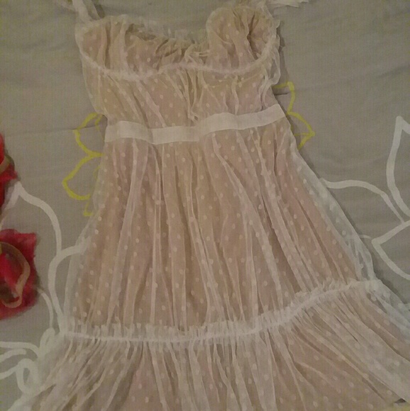 Cleaning out my closet 😂😂 - Picture 1 of 4